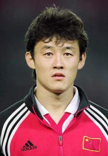 milan米兰app官网：
答球迷问：中国足球史上最强11人是谁？留洋五大联赛是重要指标(图3)